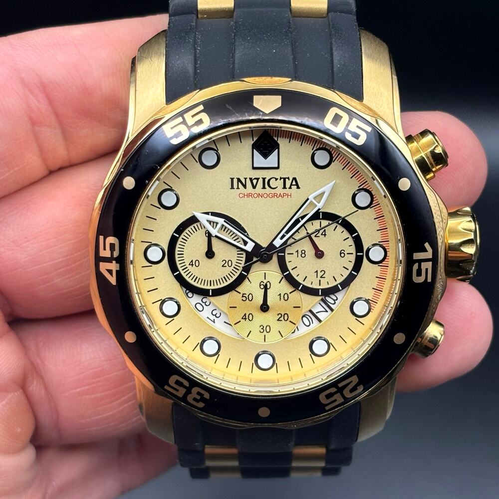 Invicta Pro Diver 17566 Men’s Chronograph Black & Gold Silicone Strap Watch NIB